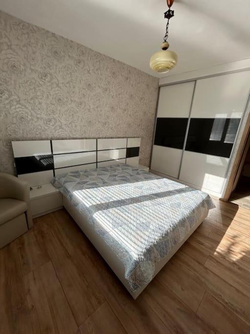 Luxurious Flat Pleven Center Apartment Bagian luar foto